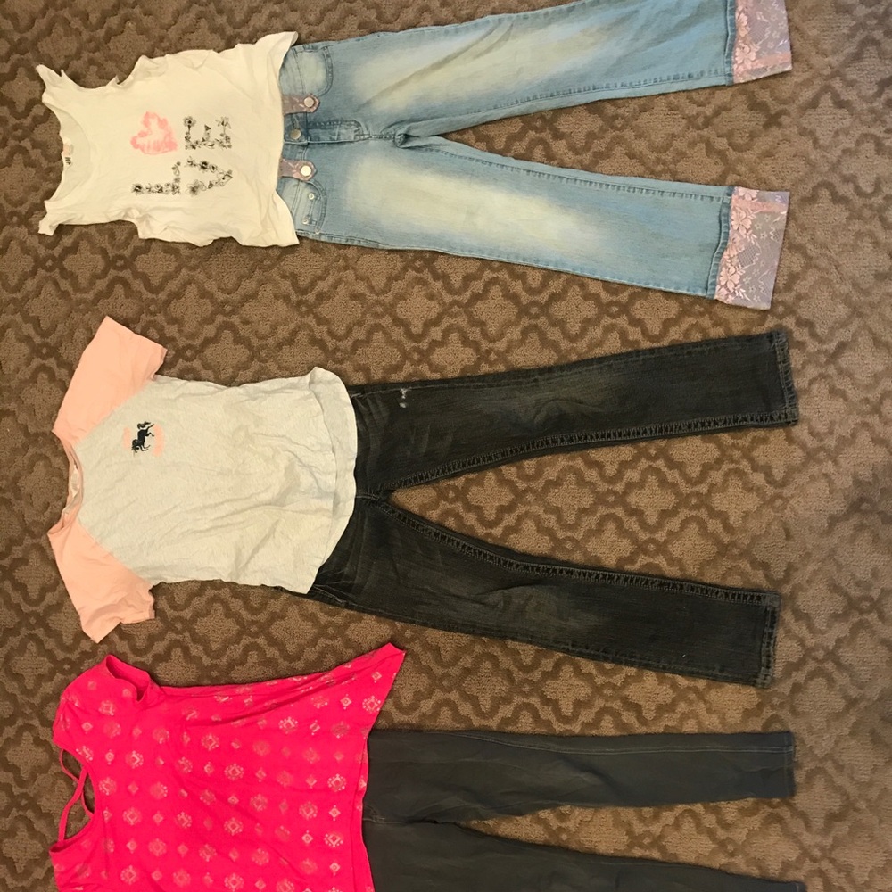 Outfit lot————— 3 outfits